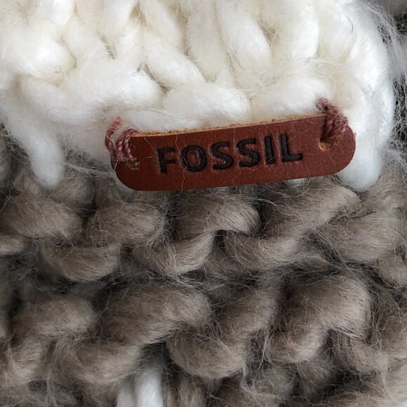 Fossil Striped Scarf - Picture 3 of 7